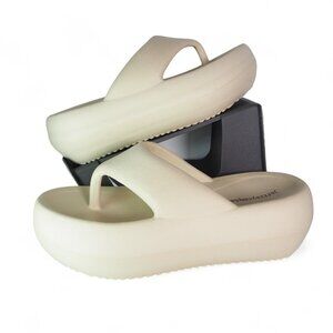 Jeffrey Campbell Chillaxin Bubble Platform Thong Sandals "Sea Salt" Women's 8/39